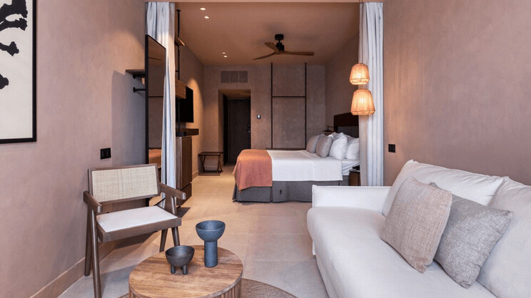 Domes of Corfu, Autograph Collection